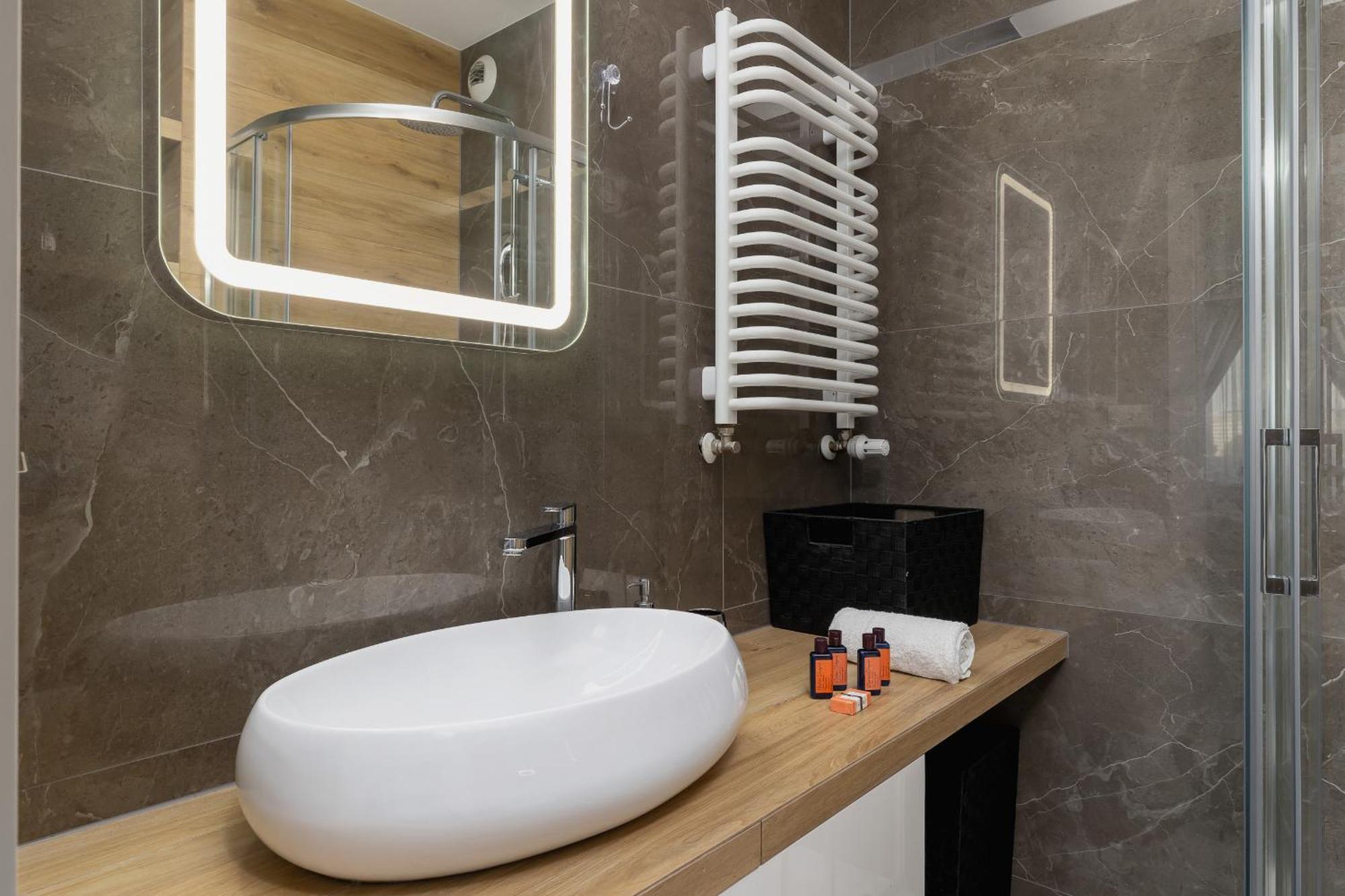 Cracow Pradnik Spacious & Family Apartment With 3 Bedroom By Renters Prestige Краків Екстер'єр фото